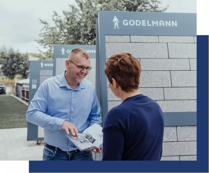 Architektenplanung auf dem Schreibtisch